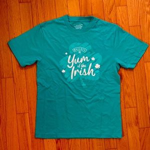 Teal Blue Green Bailey’s Irish Cream St. Patrick’s Day Shirt Size Small S